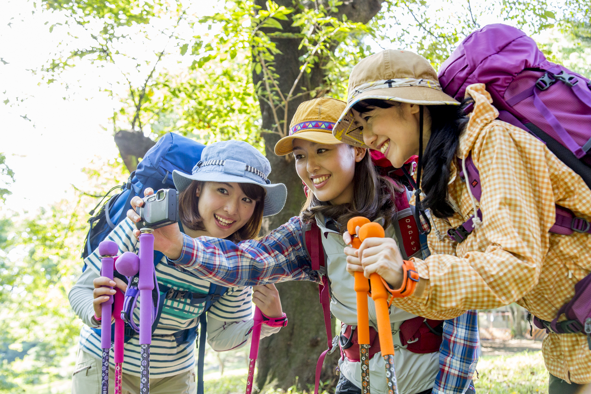 女性向けトレッキングポール、ON Aniseで自分撮り